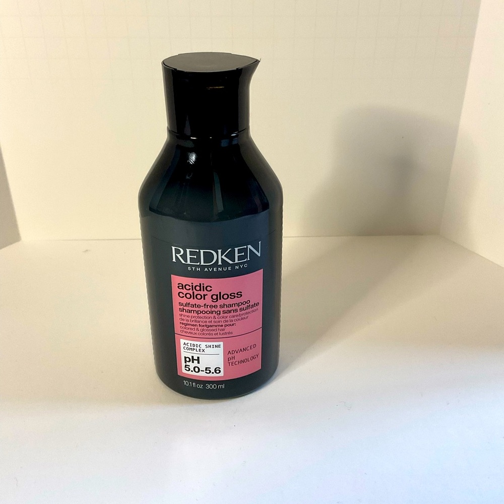 NIB Redken Acidic Color Gloss Shampoo 10.1 oz